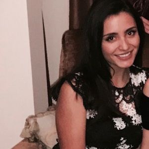 Meet your Posher, Laura